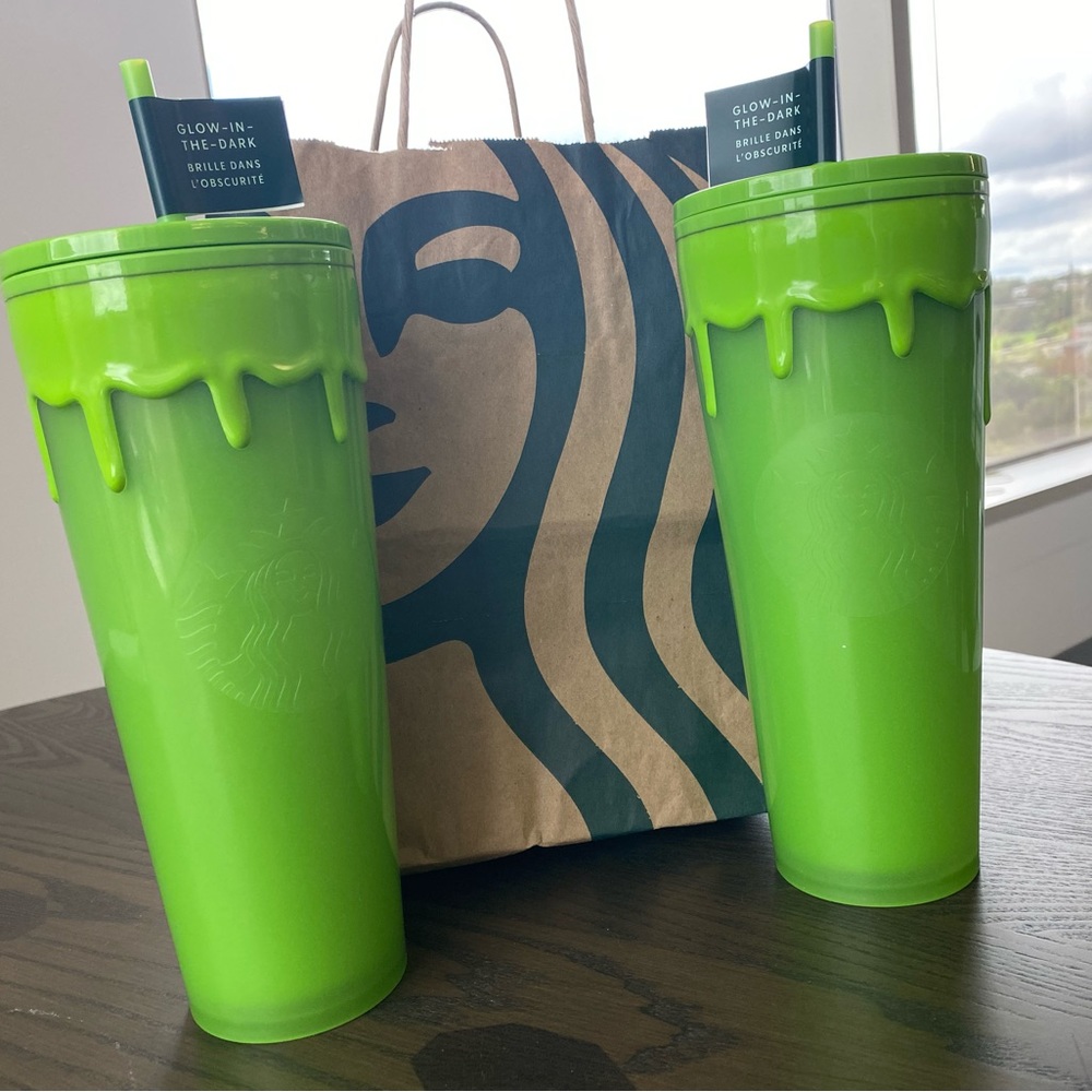 Starbucks 2023 Halloween Glow in the Dark Slime Green Venti Tumblr NWT
